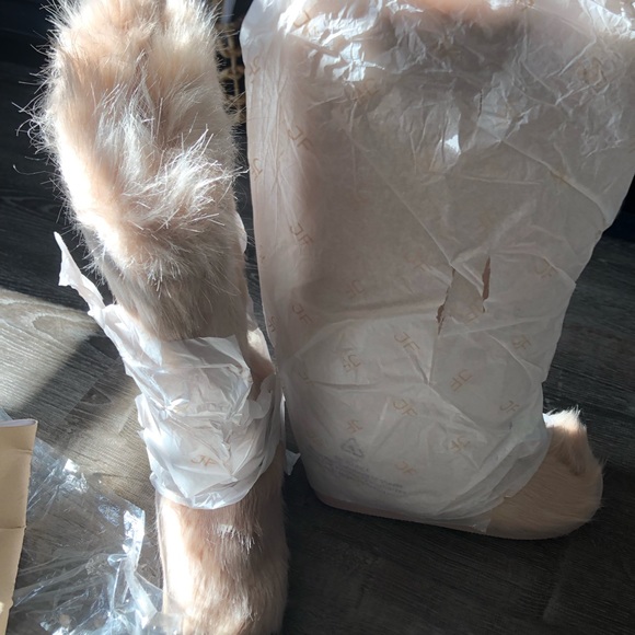 Fuzzy Pink Winter Boots - Picture 3 of 5